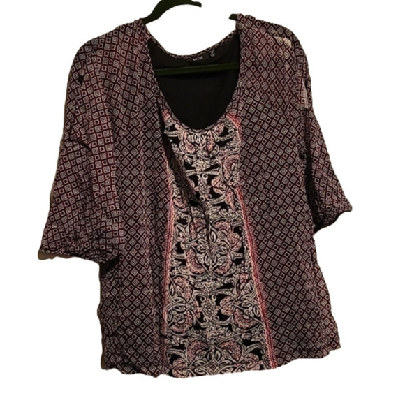 𝅺Apt 9 Cold Shoulder Black and Fuschia Multi patterned Blouse 1X - Picture 1 of 8